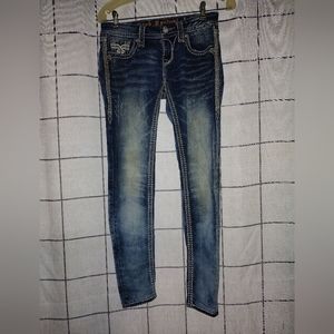 Rock Revival "Kai" Low rise Skinny